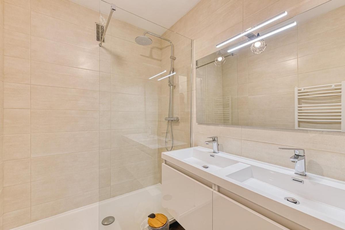 Magnificent Apartment, 4 Bedrooms, Fiber Wifi غرونوبل المظهر الخارجي الصورة